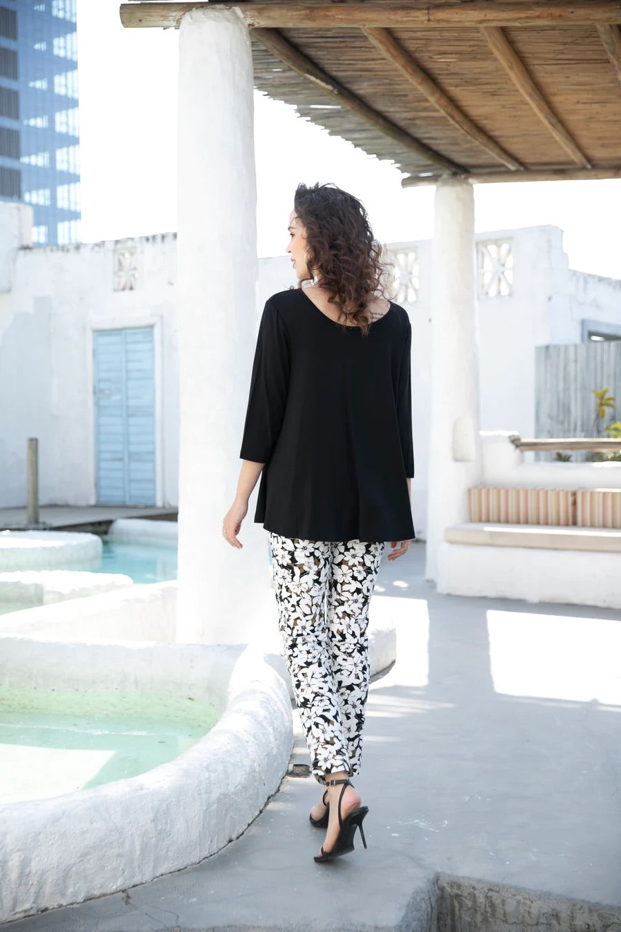 Orange T98VSS Bamboo Reversible Top 3/4 Sleeve - Black
