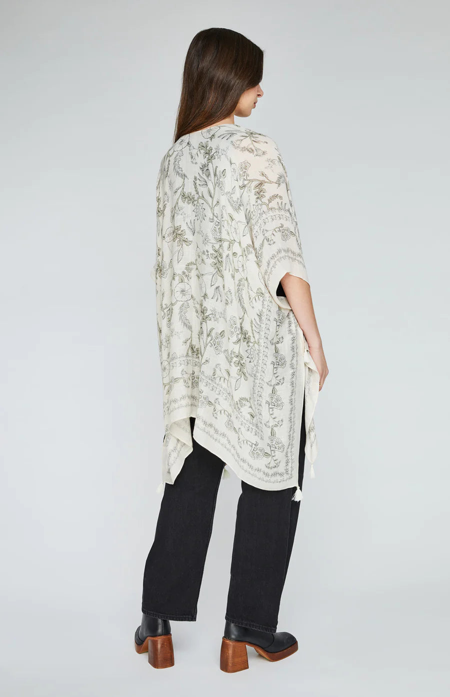 Gentle Fawn Ledger Cover-Up - Cream Botanical
