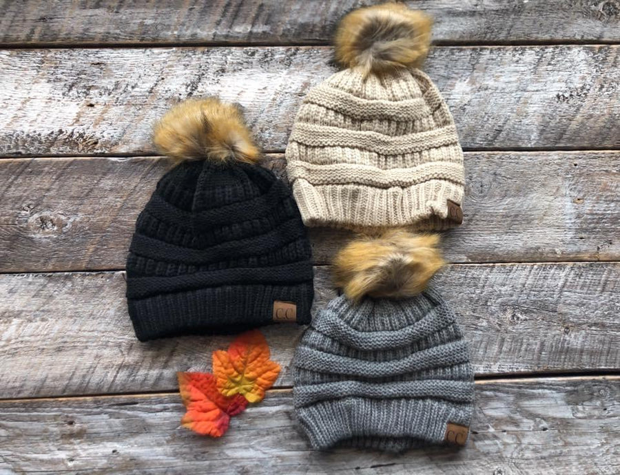 Hat-43 Cable Knitted Beanie With Faux Fur Pom - Beige