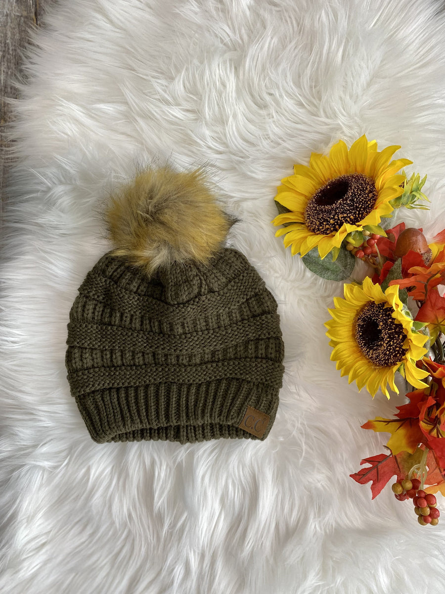CC Hat-43 Cable Knit w/Faux Fur Pom - Olive
